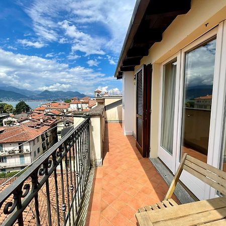 Suite Romantic Vista Lago Stresa Exterior foto